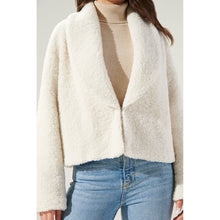 Load image into Gallery viewer, Samantha Sherpa Cropped Jacket
