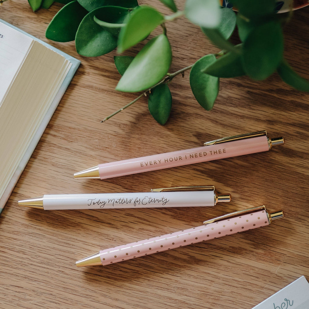 The Daily Grace Blush Pen Set